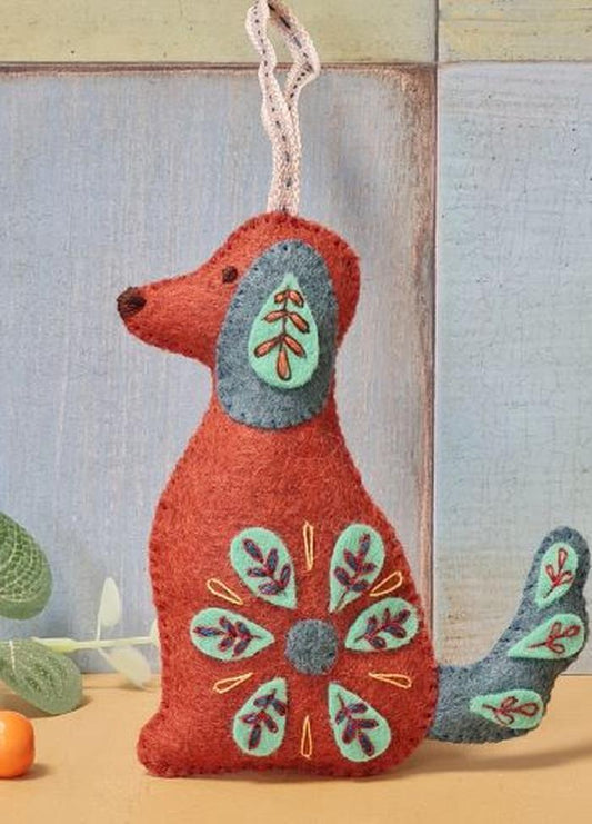Corinne Lapierre Folk Dog Felt Craft Mini Kit