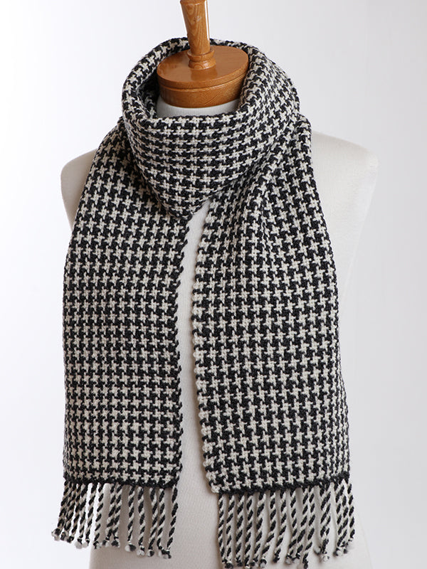 Weave Your Own Houndstooth Scarf with an Ashford Loom!