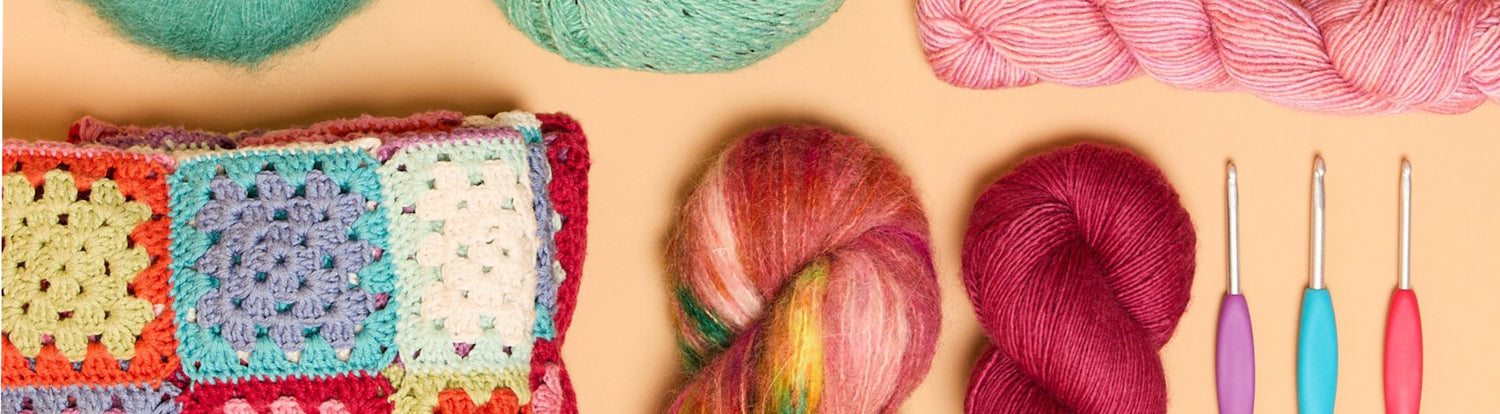 Crochet Hooks & Accessories