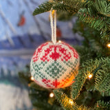 Arne & Carlos - 24 Christmas Balls - Digital Pattern