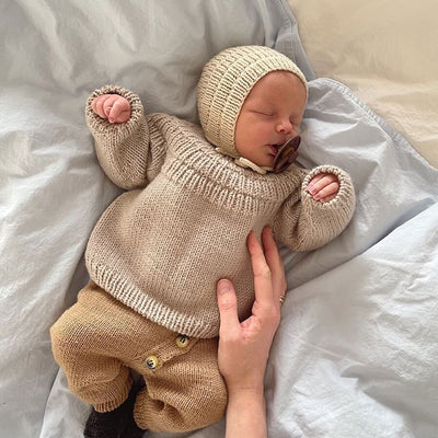 PetiteKnit Anker's Bonnet Pattern Booklet