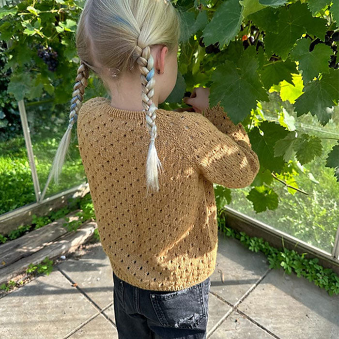 PetiteKnit Anna's Summer Cardigan Pattern Booklet