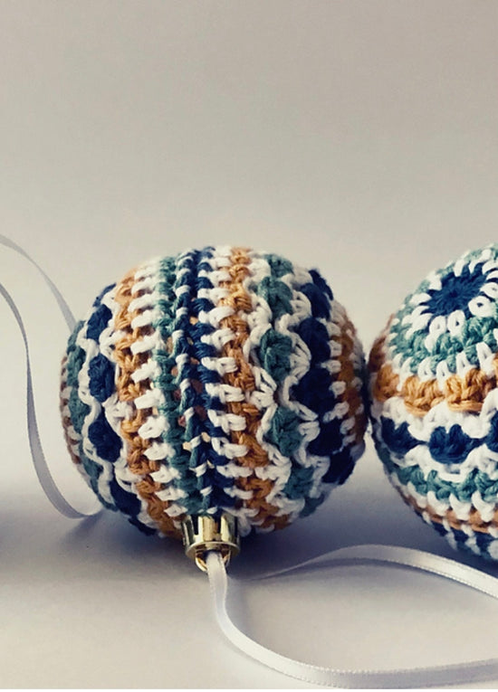 SophieandYarn Designs Crochet Christmas Baubles Digital Pattern