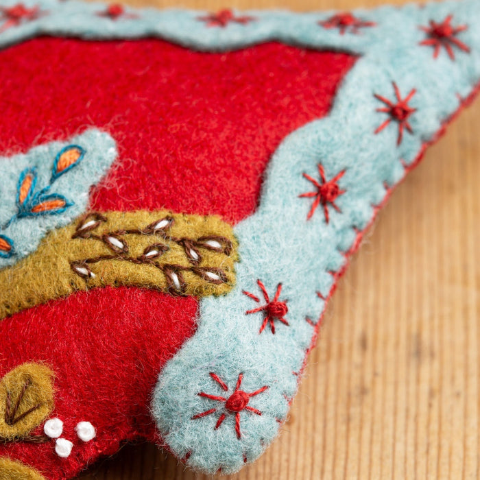 Corinne Lapierre Folk Birdhouse Felt Craft Mini Kit