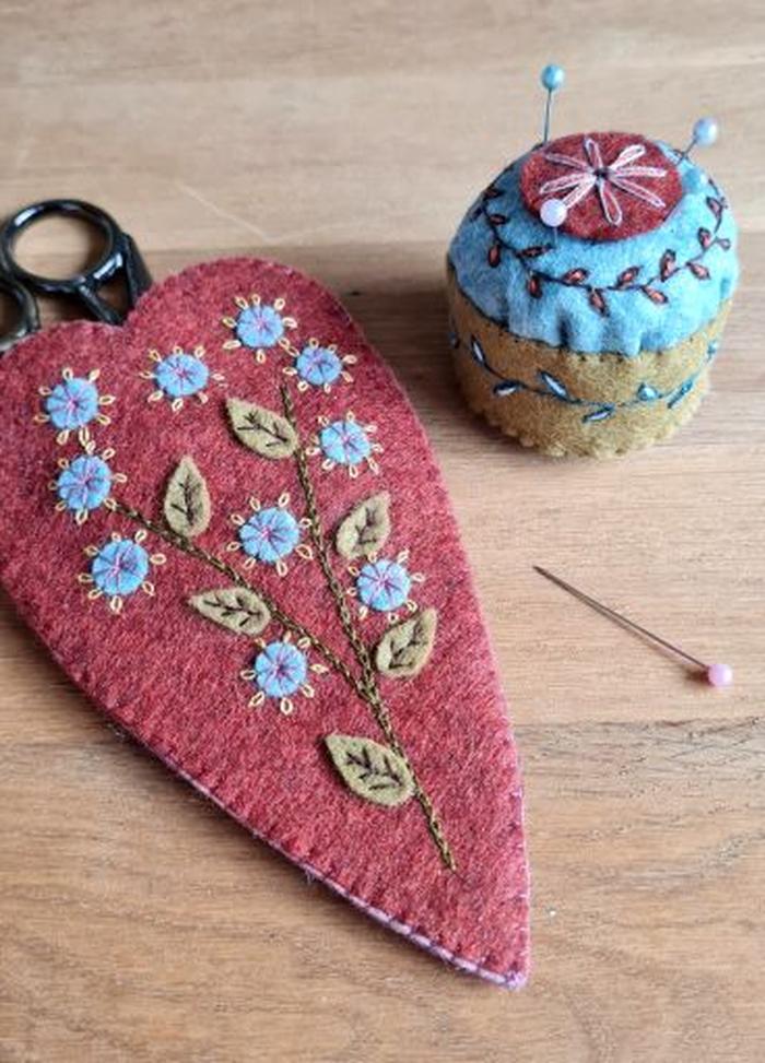 Corinne Lapierre Embroidered Scissors Pouch and Pin Cushion Felt Craft Mini Kit