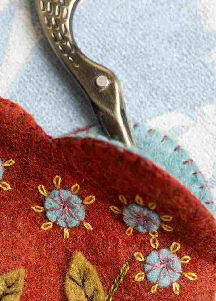 Corinne Lapierre Embroidered Scissors Pouch and Pin Cushion Felt Craft Mini Kit