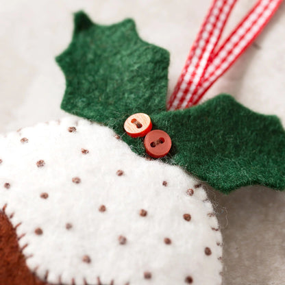 Corinne Lapierre Christmas Pudding Felt Craft Mini Kit