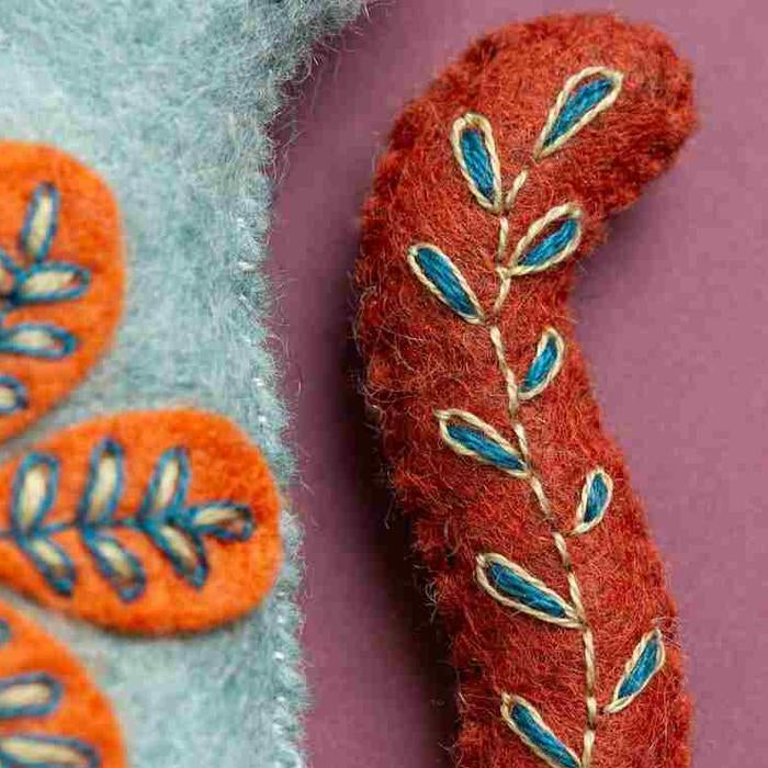 Corinne Lapierre Folk Embroidered Cat Felt Craft Mini Kit