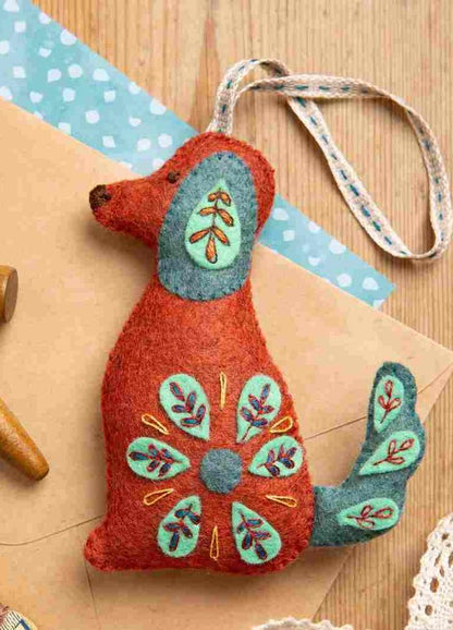 Corinne Lapierre Folk Dog Felt Craft Mini Kit