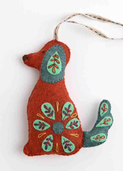 Corinne Lapierre Folk Dog Felt Craft Mini Kit