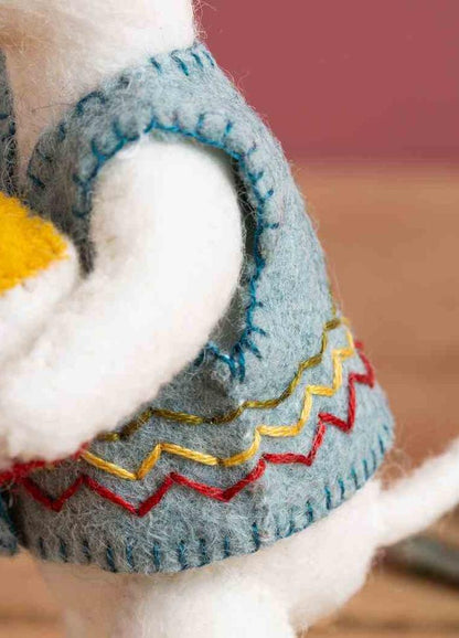 Corinne Lapierre Little Mouse The Librarian Felt Craft Mini Kit