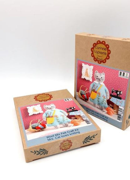 Corinne Lapierre Mrs. Cat Loves Knitting Felt Craft Kit
