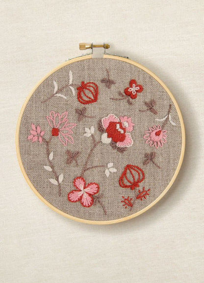 DMC Eco Vita Embroidery Kit - Indiennes Flowers