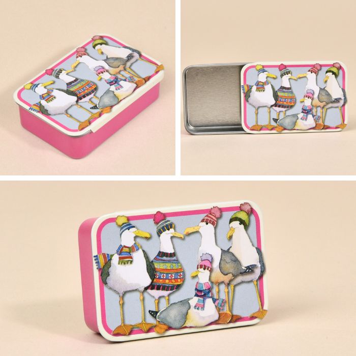 Seagulls in Beanies