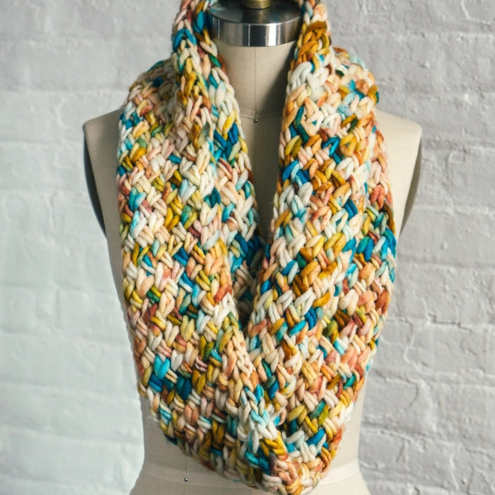 Manos Golden Touch Cowl Digital Pattern