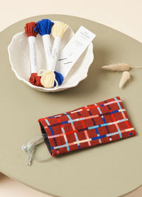 Kit Couture Gotland Embroidery Eyeglass Case Kit