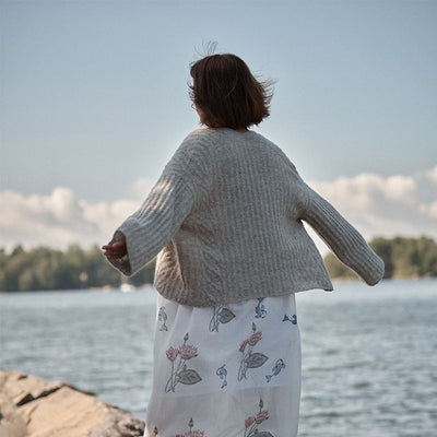 Laine If You Believe Cardigan Kit