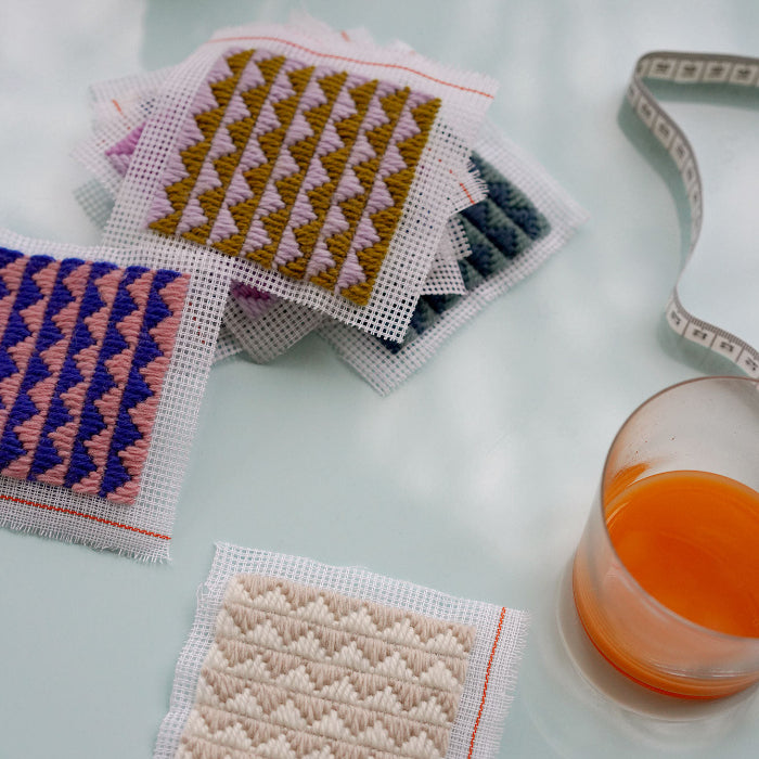 Kit Couture Uunartoq Embroidery Pencil Case Kit