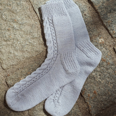 Laine Foundations: 20 Knitted Accessories