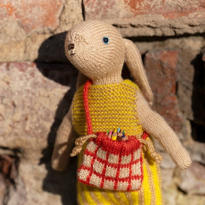 Laine Chez Myrtil: More Seamless Friends To Knit and Love
