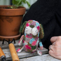 Laine Tiny Friends: A Guide to Mosaic Embroidery