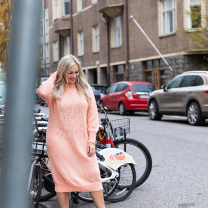 Everyday Knits: Easy Wardrobe Essentials by Paula Narkiniemi