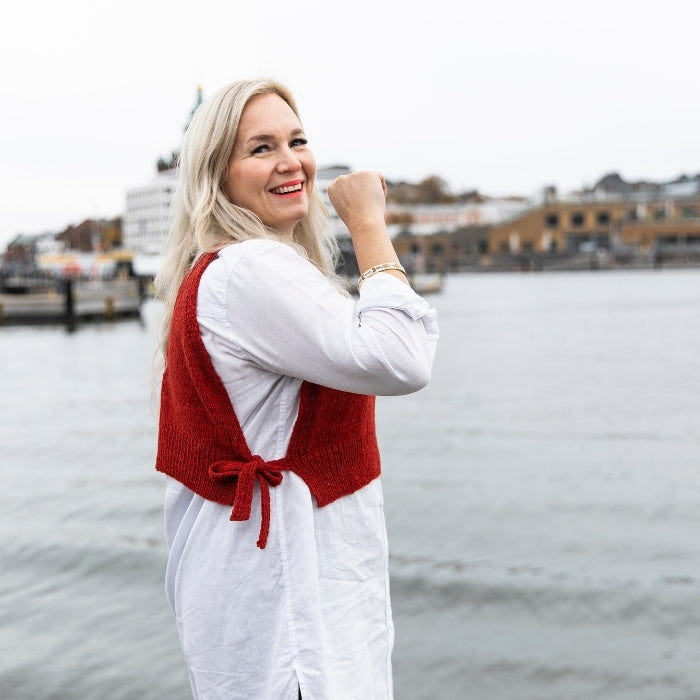 Everyday Knits: Easy Wardrobe Essentials by Paula Narkiniemi