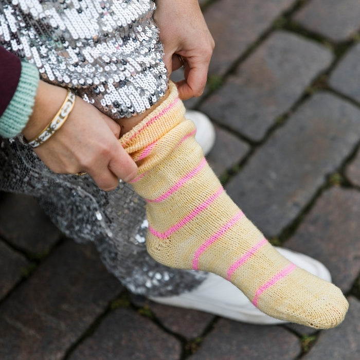 Everyday Knits: Easy Wardrobe Essentials by Paula Narkiniemi