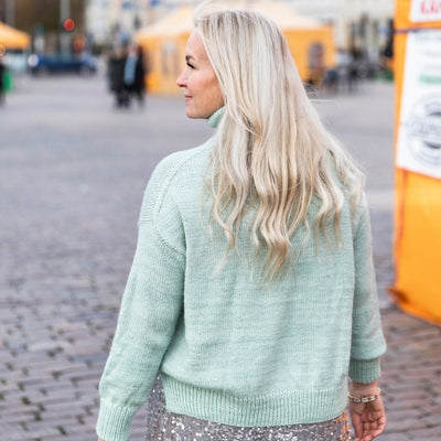 Everyday Knits: Easy Wardrobe Essentials by Paula Narkiniemi