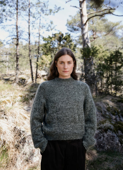 Laine Scarborough Sweater Kit