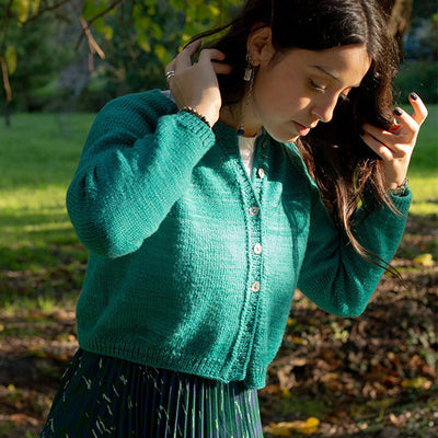 Manos Montevideo Cardigan Kit