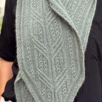 Vera Loves Knitting Noosa Scarf Kit