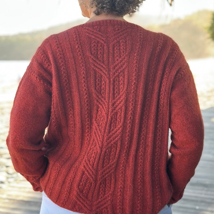 Vera Loves Knitting Noosa Cardigan Kit