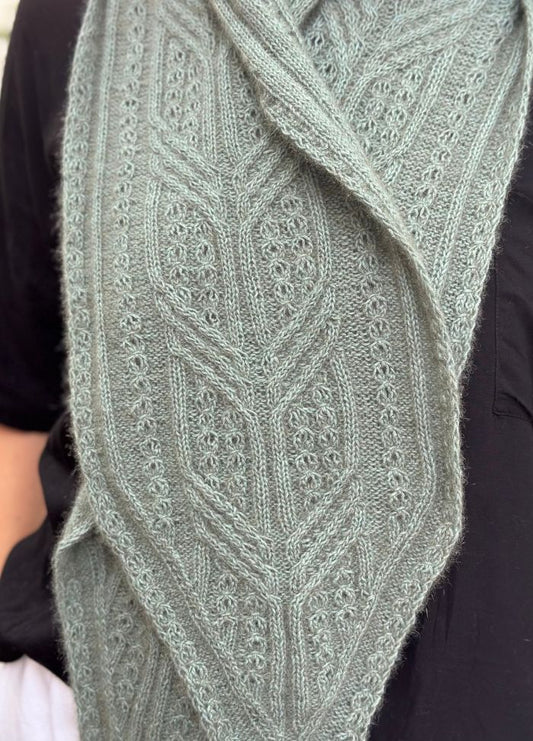 Vera Loves Knitting Noosa Scarf Digital Pattern
