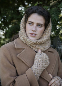 Novita Paimio Cowl & Fingerless Mitts Kit