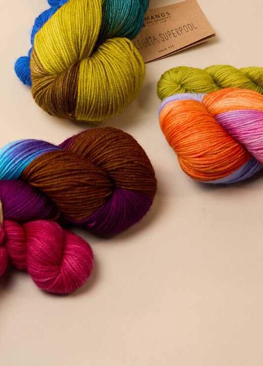 Manos Del Uruguay Alegria Superpool 4 Ply