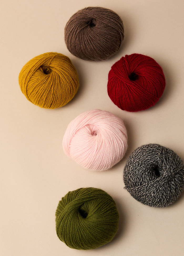 Cardiff Cashmere Classic 8 Ply