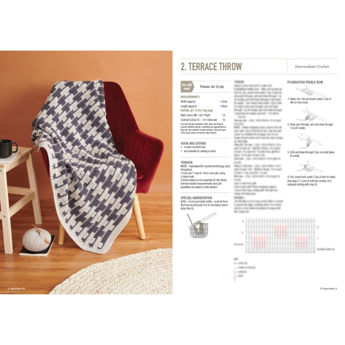 Patons Heart & Home 371