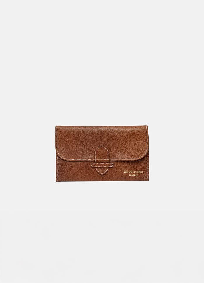 Walnut / Gold
