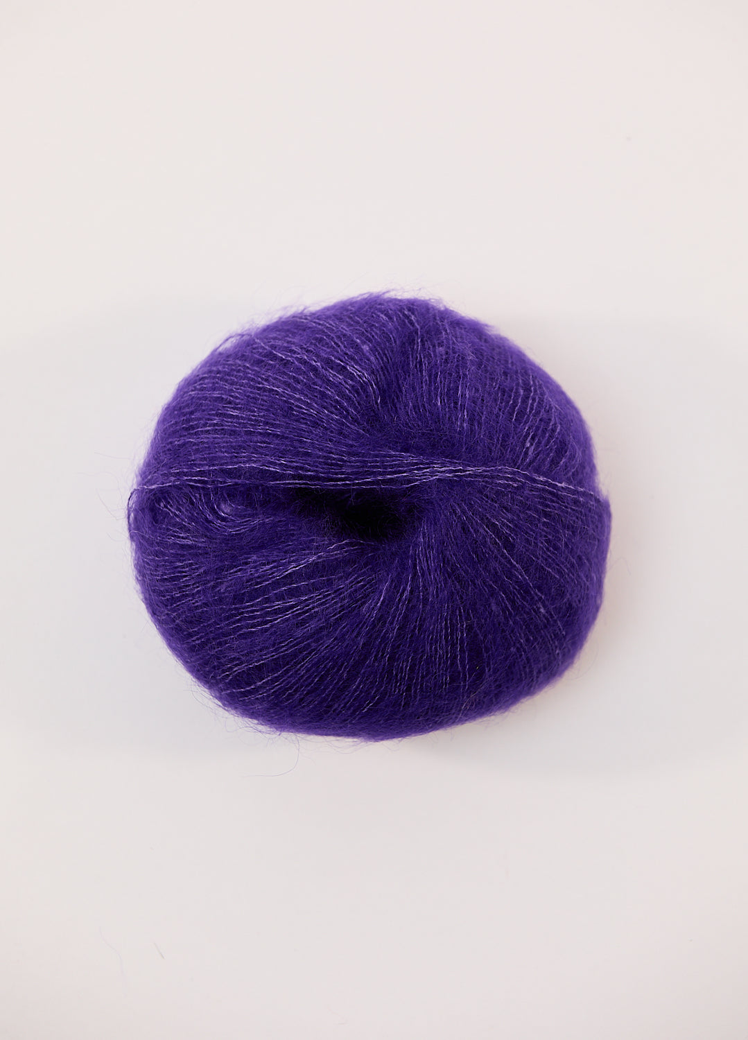 699 Violet