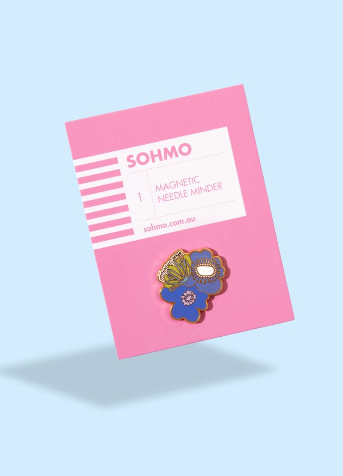 SOHMO Blue Blooms Magnetic Needle Minder