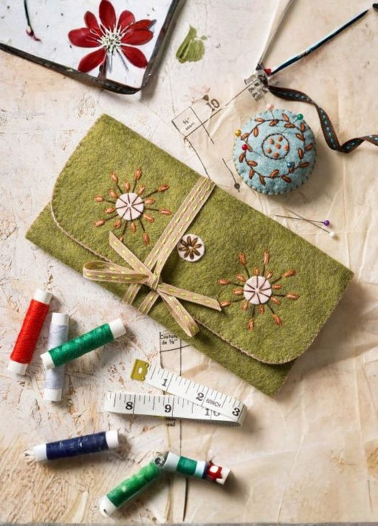 Corinne Lapierre Sewing Roll Felt Craft Kit
