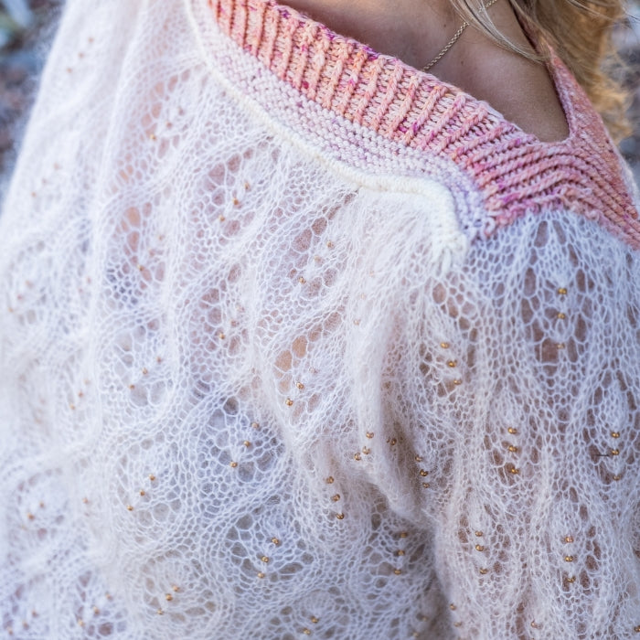 Laine Shine! Knitting with Beads by Pope Vergara