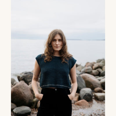 Laine Soothing Stitches: Knits for a Quiet Mind