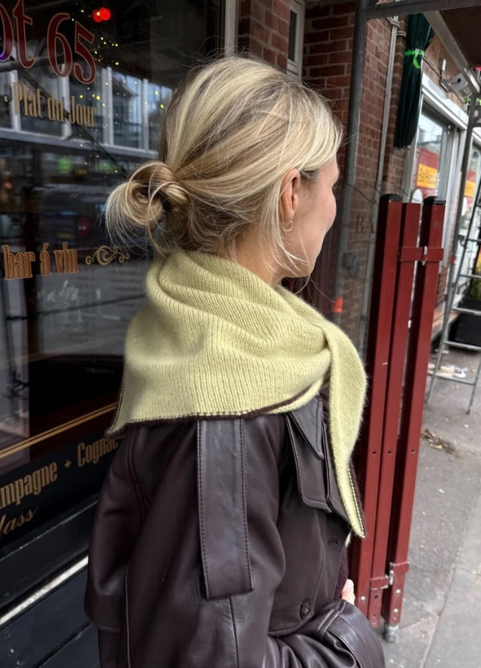 PetiteKnit Uma Scarf Pattern Booklet