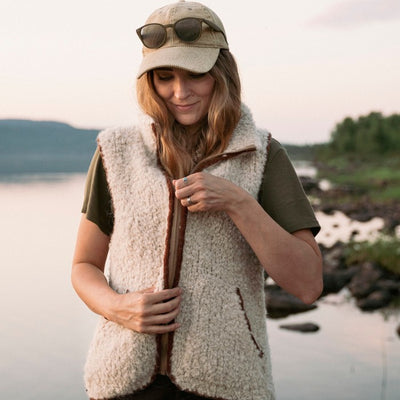 Laine Unfolding Landscapes: 17 Knits for the Road