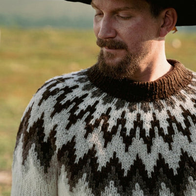 Laine Unfolding Landscapes: 17 Knits for the Road