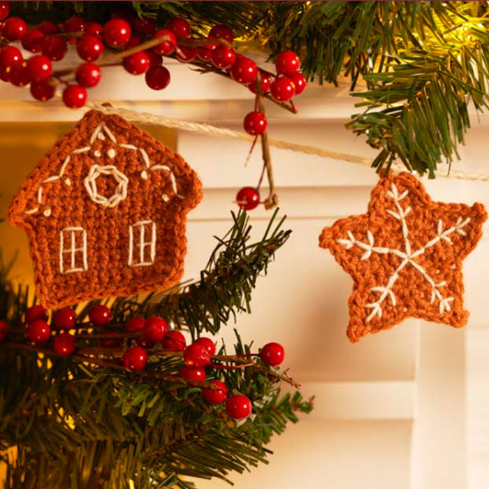 Christmas Ginger Biscuits Crochet Kit