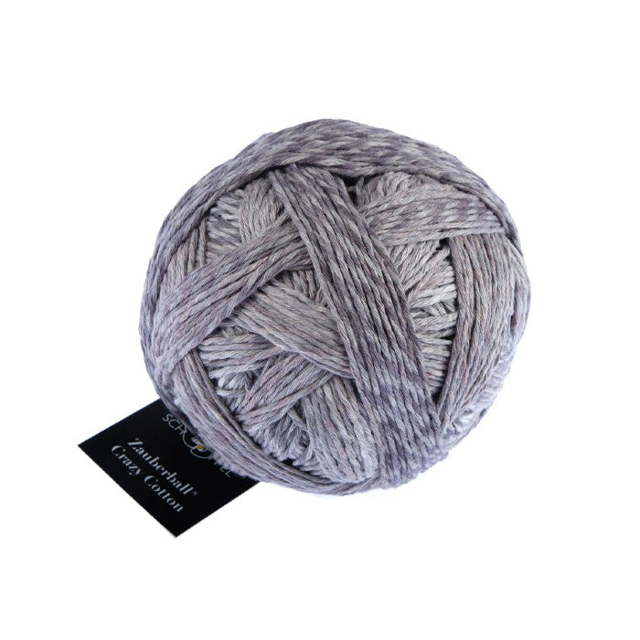 2439 Flight to the Moon