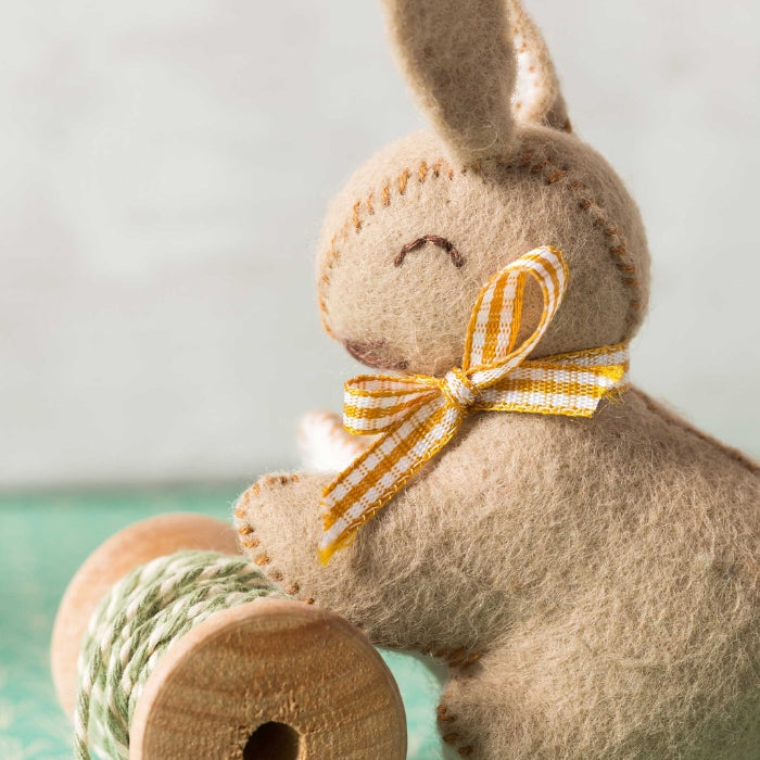 Corinne Lapierre Bunnies Felt Craft Kit